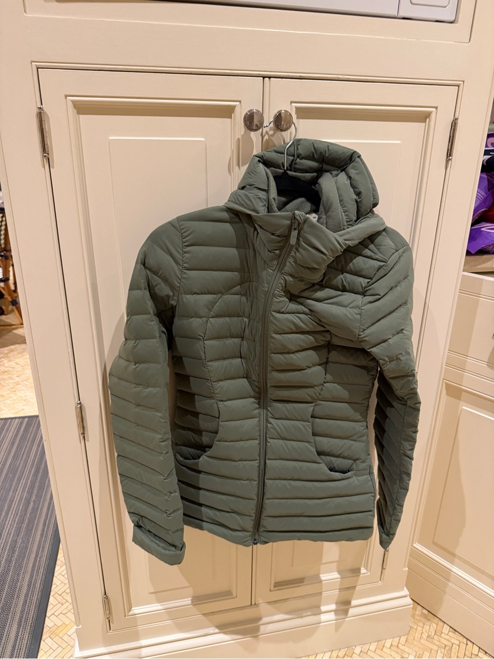 lululemon athletica Olive Green Hooded Quilted Puffer Jacket - Women